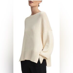 Theory Chunky Slit PO Sweater In Light Oat, Size L